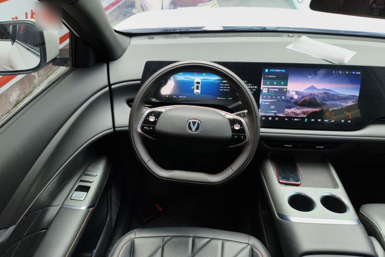 Used CHANGAN CS75 PLUS 2025 4th Generation 1.5T New Blue Whale Smart Luxury Edition
