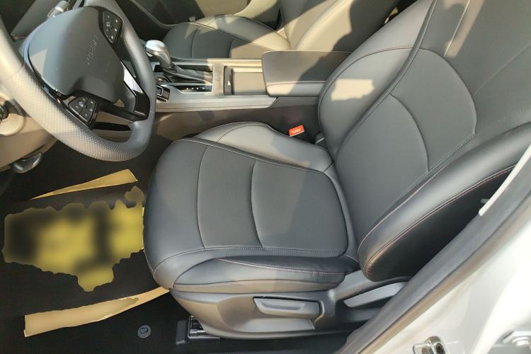 Used Roewe i5 2023 1.5L CVT Luxury Edition
