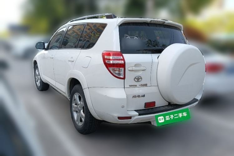 Used Toyota RAV4 2011 2.0L Automatic Luxury Edition
