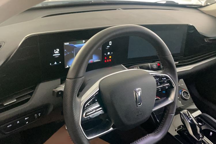 Used Bestune B70 2021 1.5T Automatic 15th Anniversary Edition