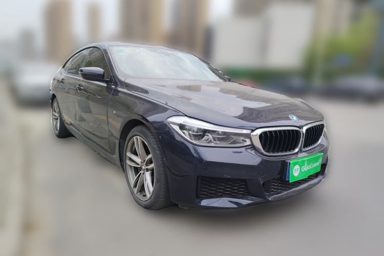 Used BMW 6 Series GT 2019 630i M Sport Package Front Right 45 Deg