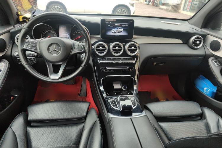 Used Mercedes-Benz GLC 2017 GLC 200 4MATIC
