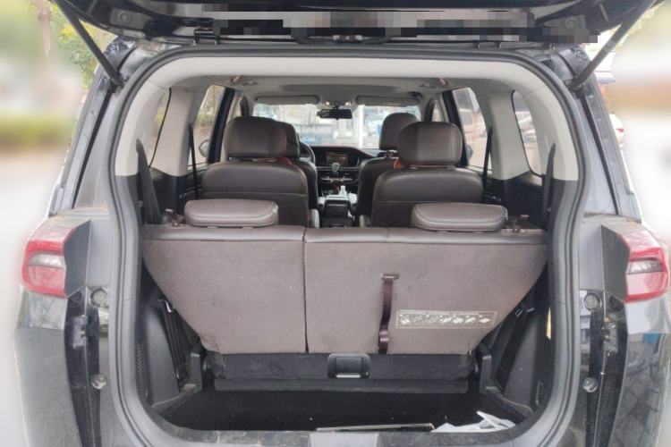 Used GAC Trumpchi M6 2019 270T Automatic Luxury Edition (6-seater) - China V Standard
