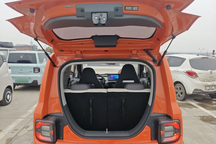 Used Geely Galaxy Panda 2024 200km Panda Rider Trunk