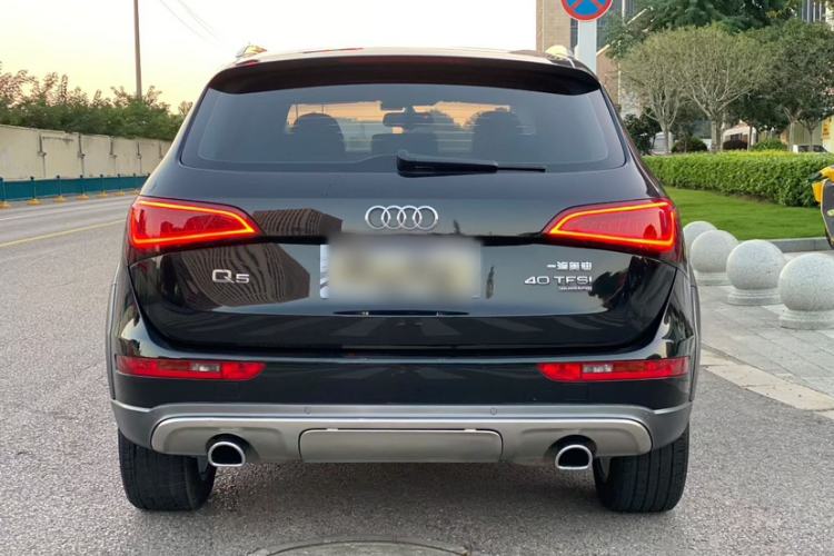 Used Audi Q5 2017 Plus 40 TFSI Technology Model