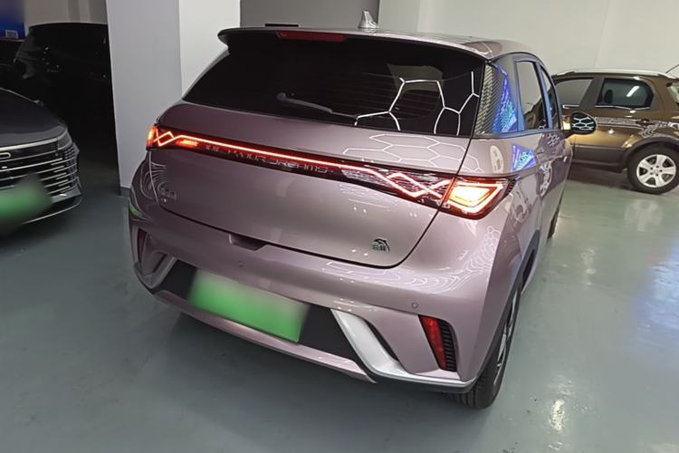 Used BYD Dolphin 2023 420 km Fashion Edition
