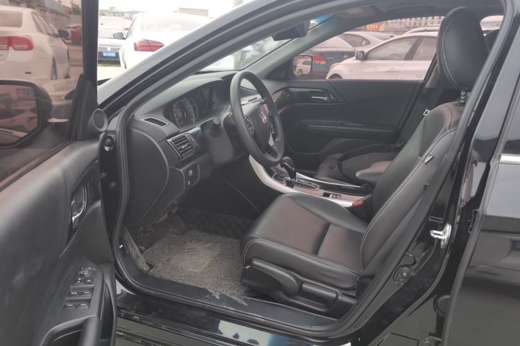 Used Honda Accord 2016 2.0L Comfort Edition Driver Seat