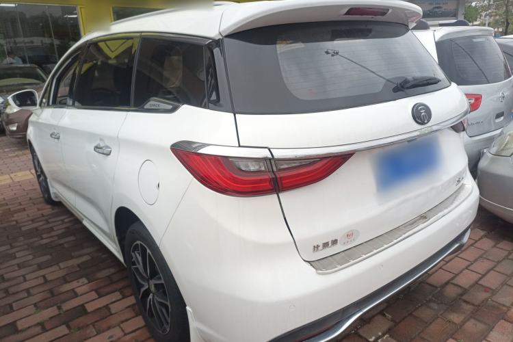 Used BYD Song MAX 2017 1.5T Automatic Smart Connect Prestige 7-Seater
