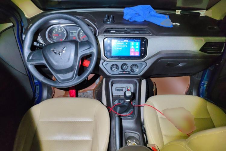 Used Wuling Hongguang 2018 1.5L S Comfort Model L2B
