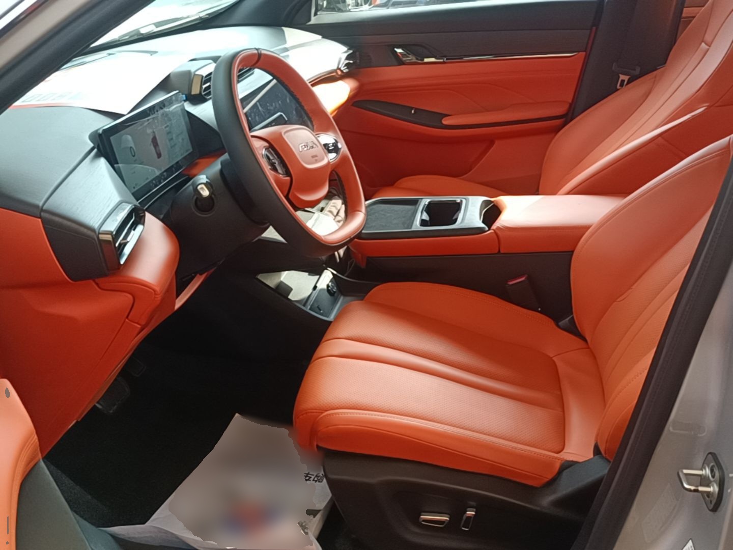 Dongfeng Aeolus L7 New Energy 2024 518 Pro — снимка 17