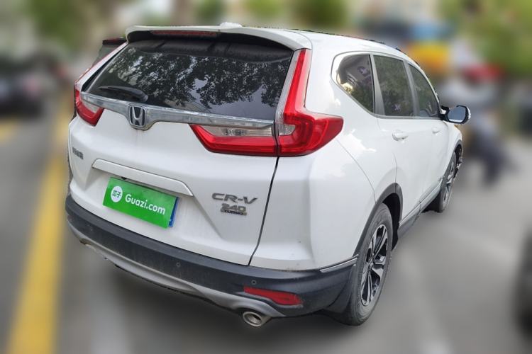Used Honda CR-V 2017 240TURBO CVT Front-Wheel Drive Fashion Edition