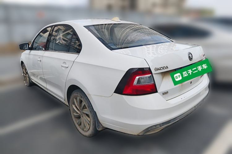 Used Skoda Rapid 2018 1.6L Manual Comfort Edition Rear Left 45 Deg