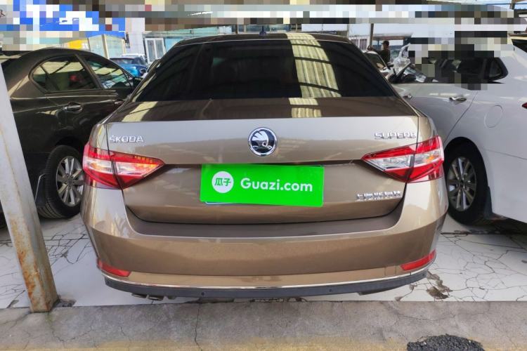 Used Skoda Superb 2016 TSI330 DSG Smart Drive Edition
