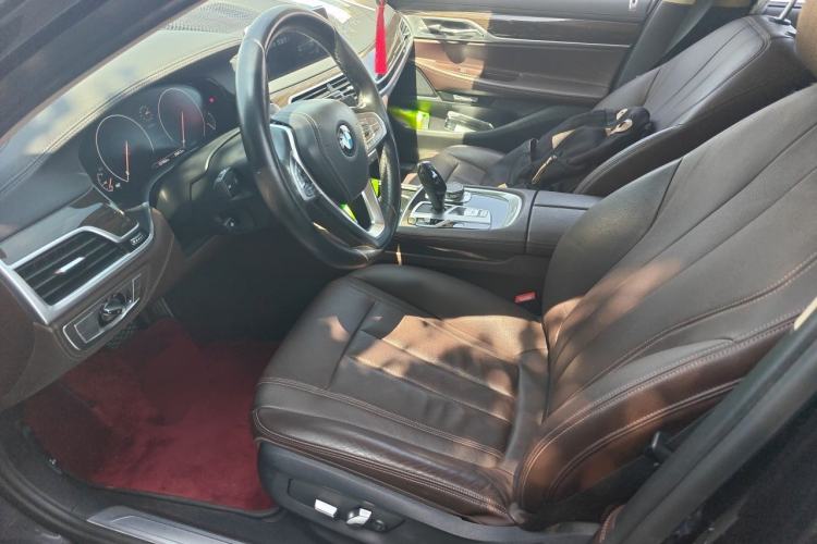 Used BMW 7 Series 2017 730Li Leading Model
