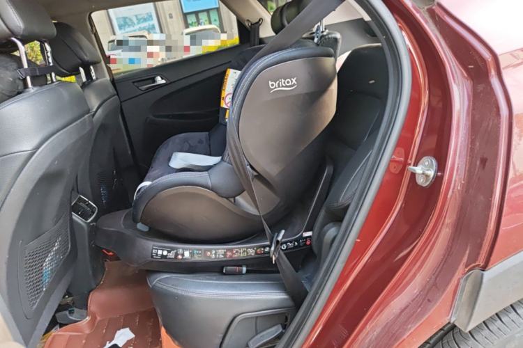 Used Hyundai Tucson 2015 1.6T Dual-Clutch Two-Wheel-Drive Smart Model
