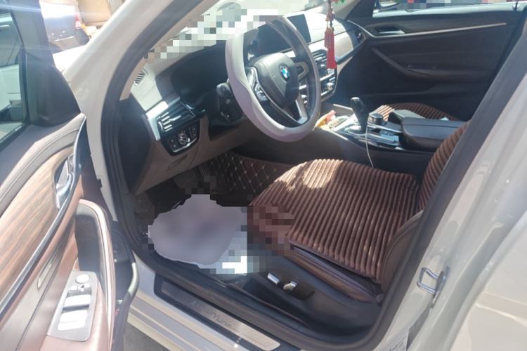 Used BMW 5 Series 2019 530Li Leading Model Luxury Package Driver Seat