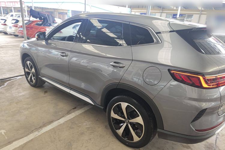 Used BYD Song PLUS New Energy 2021 EV Deluxe Model