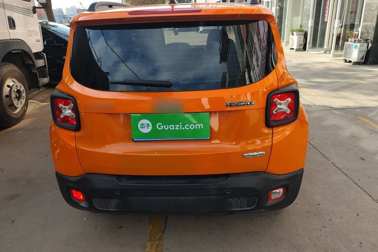 Used Jeep Renegade 2018 Connected Large Screen Version 180T Automatic High-Energy Edition