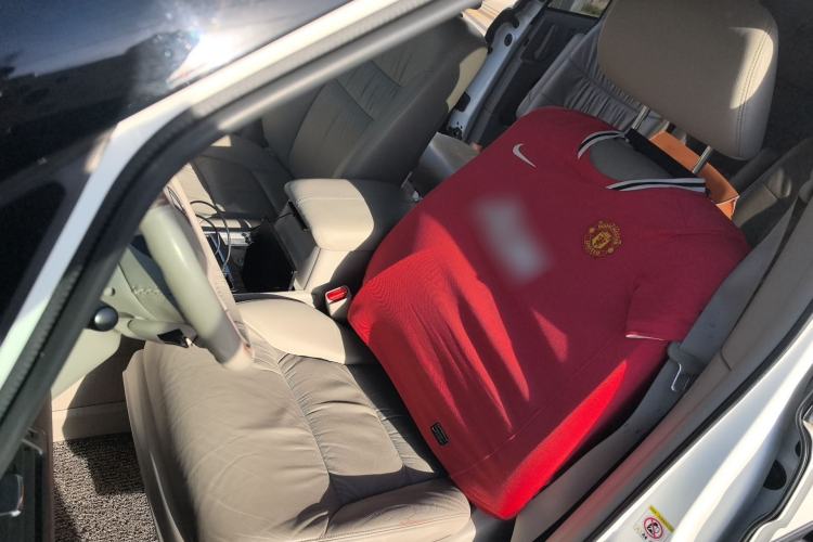 Used Honda Elysion 2015 2.4L VTi-S Prestige Edition Left Front Seat