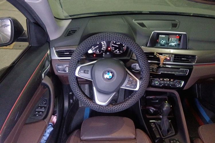 Used BMW X1 2018 sDrive18Li Luxury Model Steering Wheel