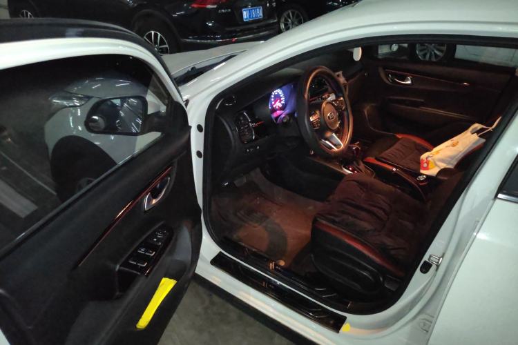 Used Kia KX Cross 2018 1.6L Automatic Dynamic Sunroof Version