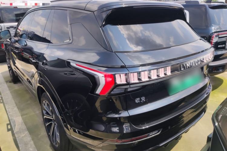 Used Lynk & Co 09 EM-P 2021 2.0T PHEV Halo Six-Seater Exterior 2