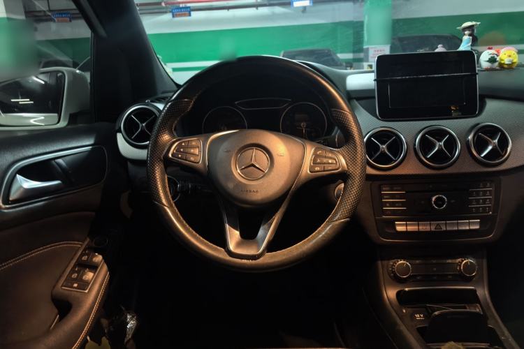 Used Mercedes-Benz B-Class 2015 B 200 Sport Edition