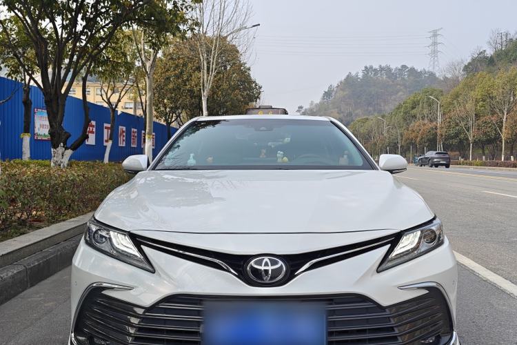 Used Toyota Camry 2023 2.0G Luxury Edition