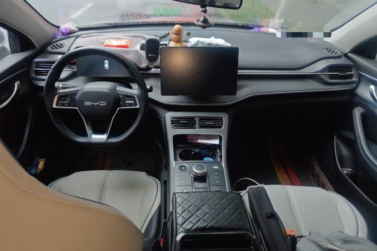 Used BYD Destroyer 05 2024 HONOR Edition DM-i 55KM Luxury Model
