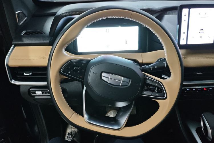 Used Geely Auto Haoyue L 2023 2.0T DCT Flagship Version Steering Wheel