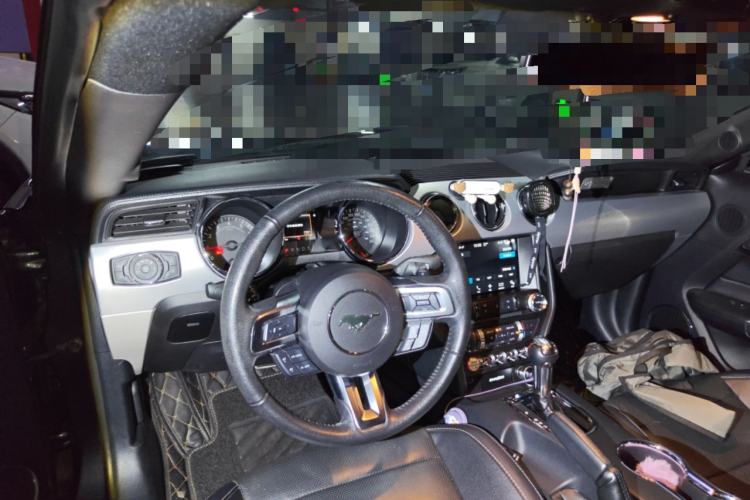 Used Ford Mustang 2017 2.3T Performance Edition Center Console