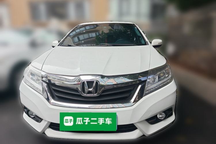 Used Honda Crider 2015 1.8L automatic luxury edition
