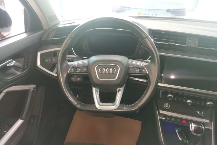 Used Audi Q3 2021 45 TFSI quattro Fashion Dynamic Model
