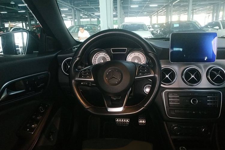 Used Mercedes-Benz CLA 2016 CLA 220 4MATIC
