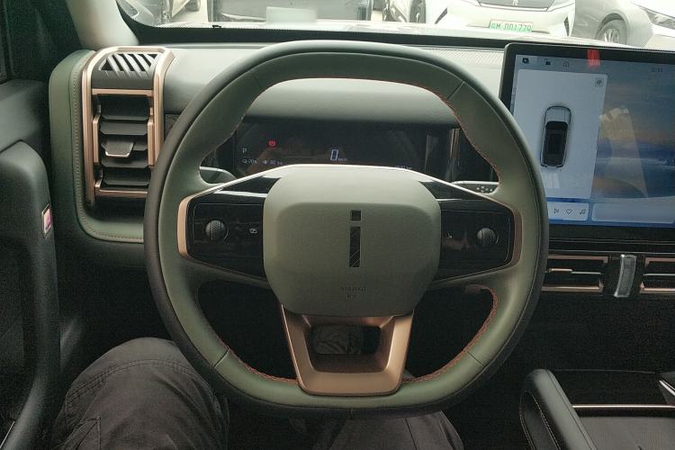 Used iCAR 03 2024 401km Two-Wheel Drive Standard Advanced Version Steering Wheel