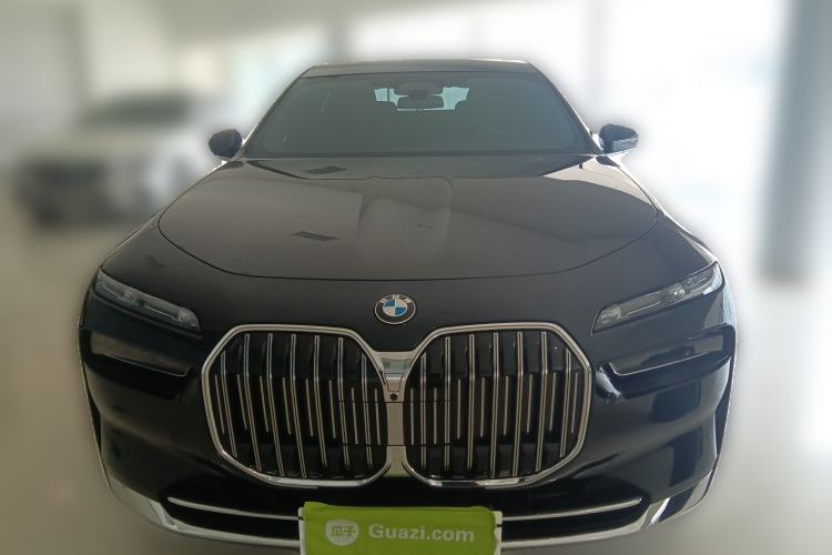 Used BMW 7 Series 2023 740Li Luxury Edition with Premium Package Front