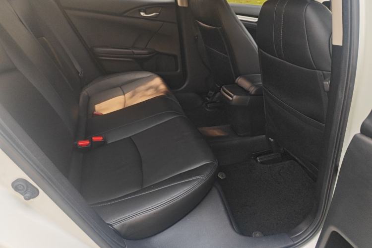 Used Honda Civic 2016 180TURBO CVT Comfort Version