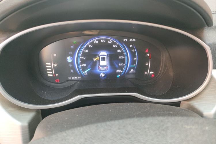 Used Geely Auto Emgrand X7 Sport 2020 1.8TD DCT Two-Wheel Drive Smart Connect 4G-Enabled Version