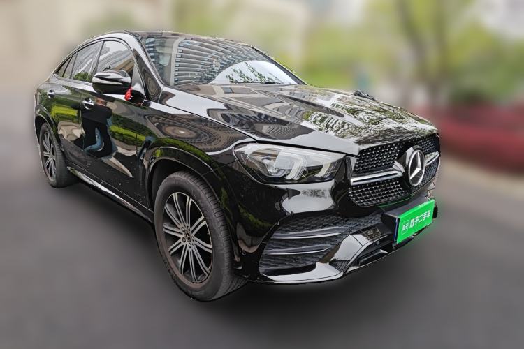 Used Mercedes-Benz GLE 2022 GLE 350 4MATIC Coupe SUV Luxury Model Front Right 45 Deg