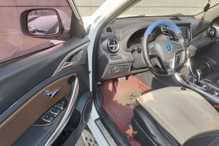 Used BYD Song New Energy 2017 Song DM 1.5TID All-Wheel Drive Prestige Model Driver Seat