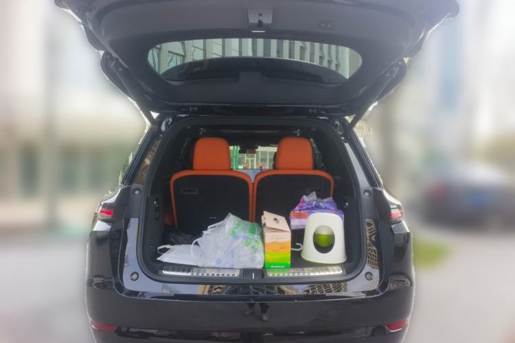 Used Li Auto L9 2022 Max model Trunk