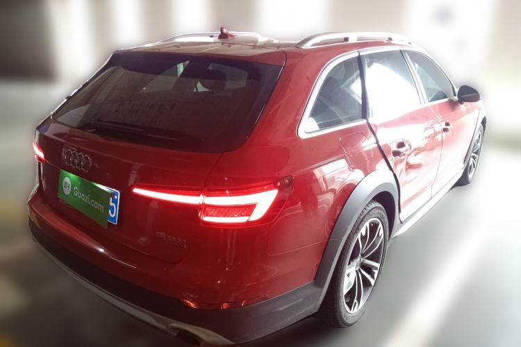 Used Audi A4 2017 45 TFSI allroad quattro Sport model
