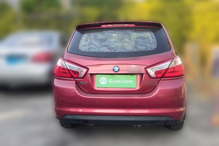 Used Venucia R50 2013 1.6L Manual Fashion Edition