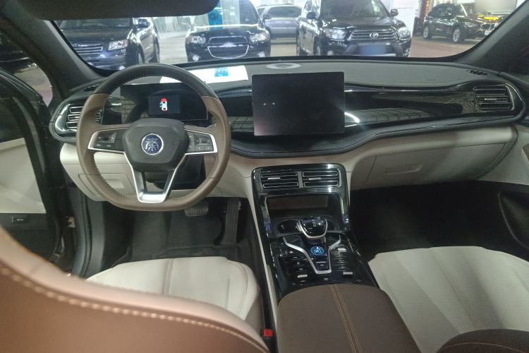 Used BYD Qin PLUS 2024 HONOR Edition DM-i 55KM Leading Model