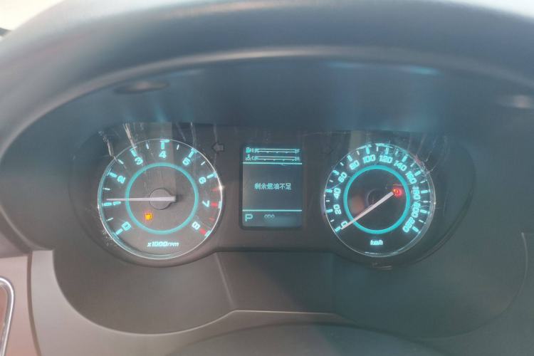 Used JAC Refine M5 2016 2.0T Gasoline Automatic Business Edition