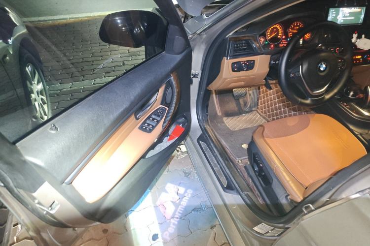 Used BMW 3 Series 2015 320Li Luxury Design Package Premium Edition Driver Seat