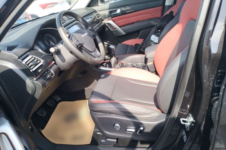 Used Haval H2 2017 Blue Label 1.5T Manual Two-Wheel Drive Luxury Model