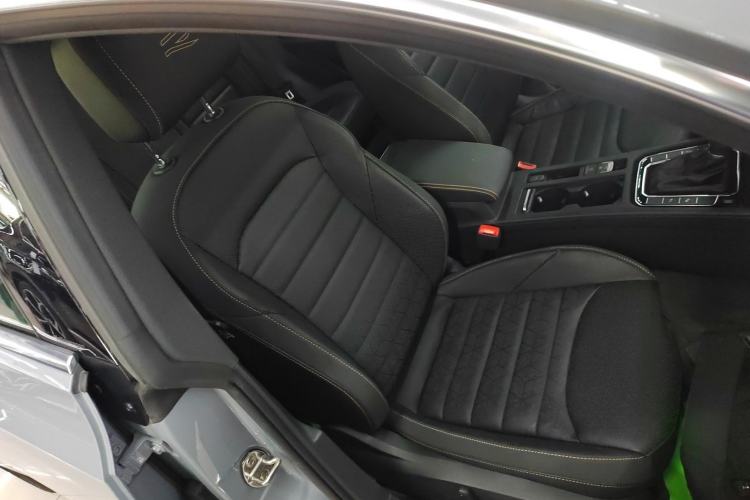 Used Volkswagen FAW-Volkswagen CC 2023 380TSI Striking Edition