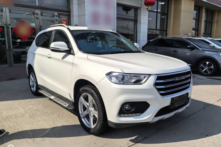 Used Haval H2 2018 Chuanxiang Edition 1.5T Dual-Clutch Two-Wheel Drive Fashion Model China V Standard