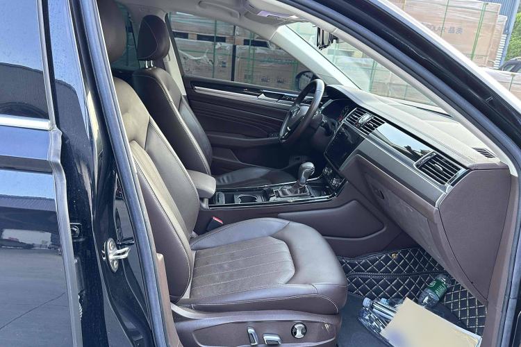 Used Volkswagen Phideon 2021 380TSI Luxury Edition